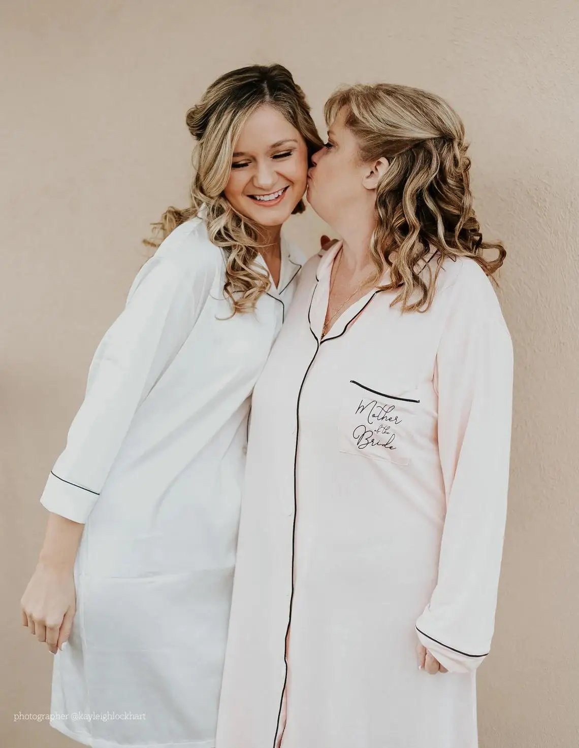 Mother of the Bride Pajamas Wedding Bride Sleep Shirt Personalized Pajama Dress Button Down Shirt Bridesmaid Sleep Shirt
