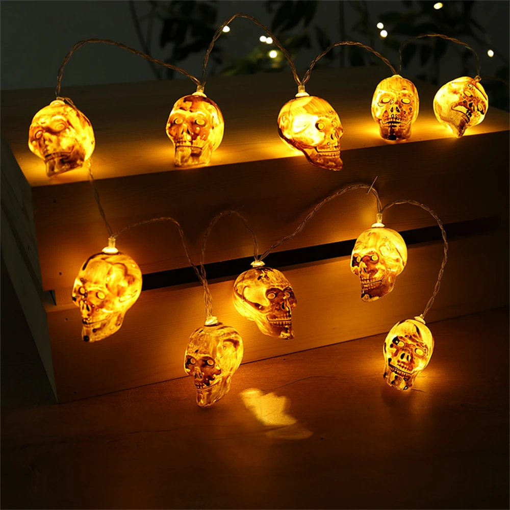 

40/20/10LEDs Halloween Skull String Lights DIY Ghost Head Lights Battery Operated for Holiday Xmas Party Intdoor Outdoor Decor