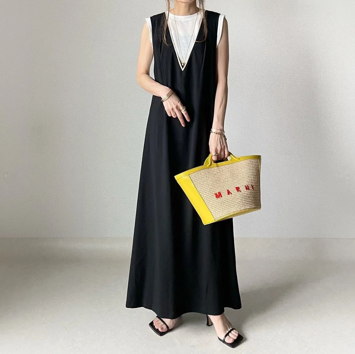 

Summer Dress Suspender Skirt 2022 New Minimalist Slim Loose Casual V-neck Back Slit Dress Japan Korean