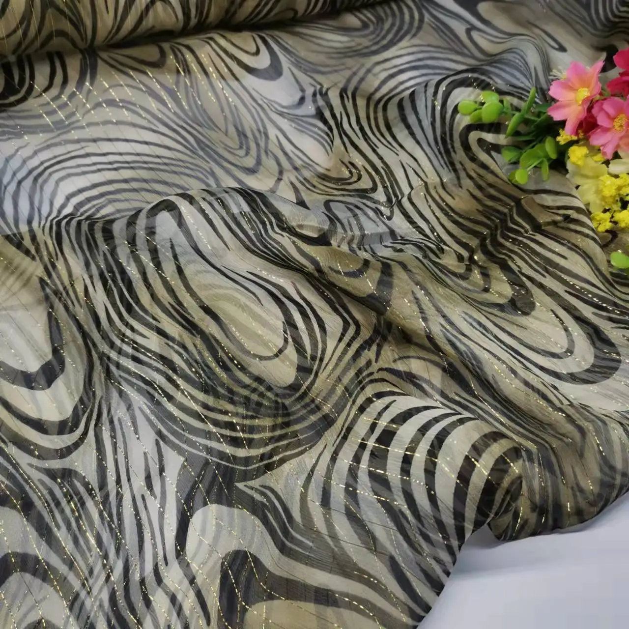 

100% шелк Зебра Омбре жоржет ткань мягкий металлик жаккард пикантное дикое платье шарф материал