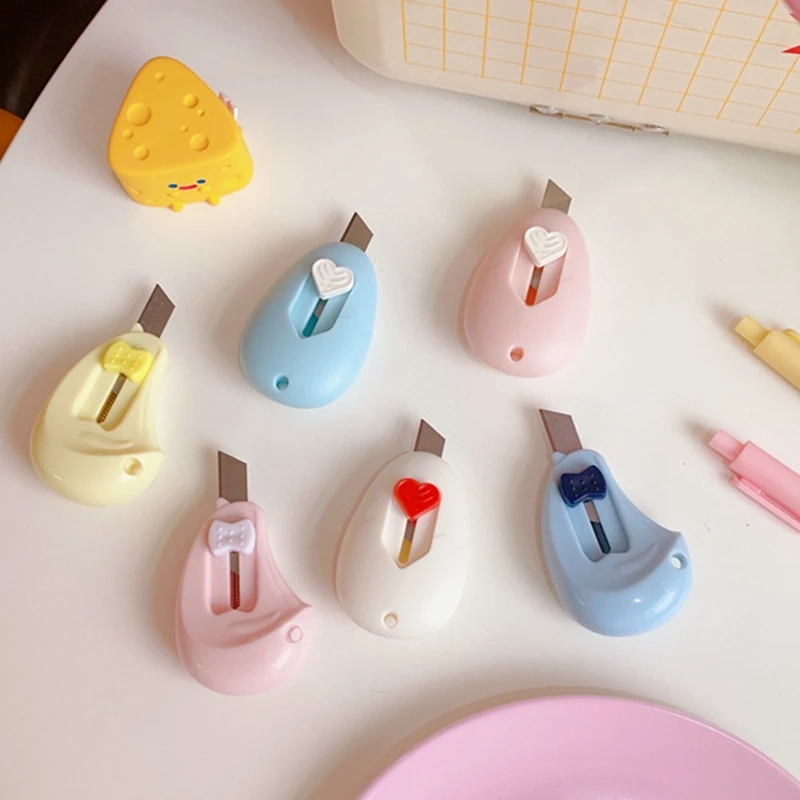 Милый Компактный переносной нож карамельного цвета в форме сердца резак для