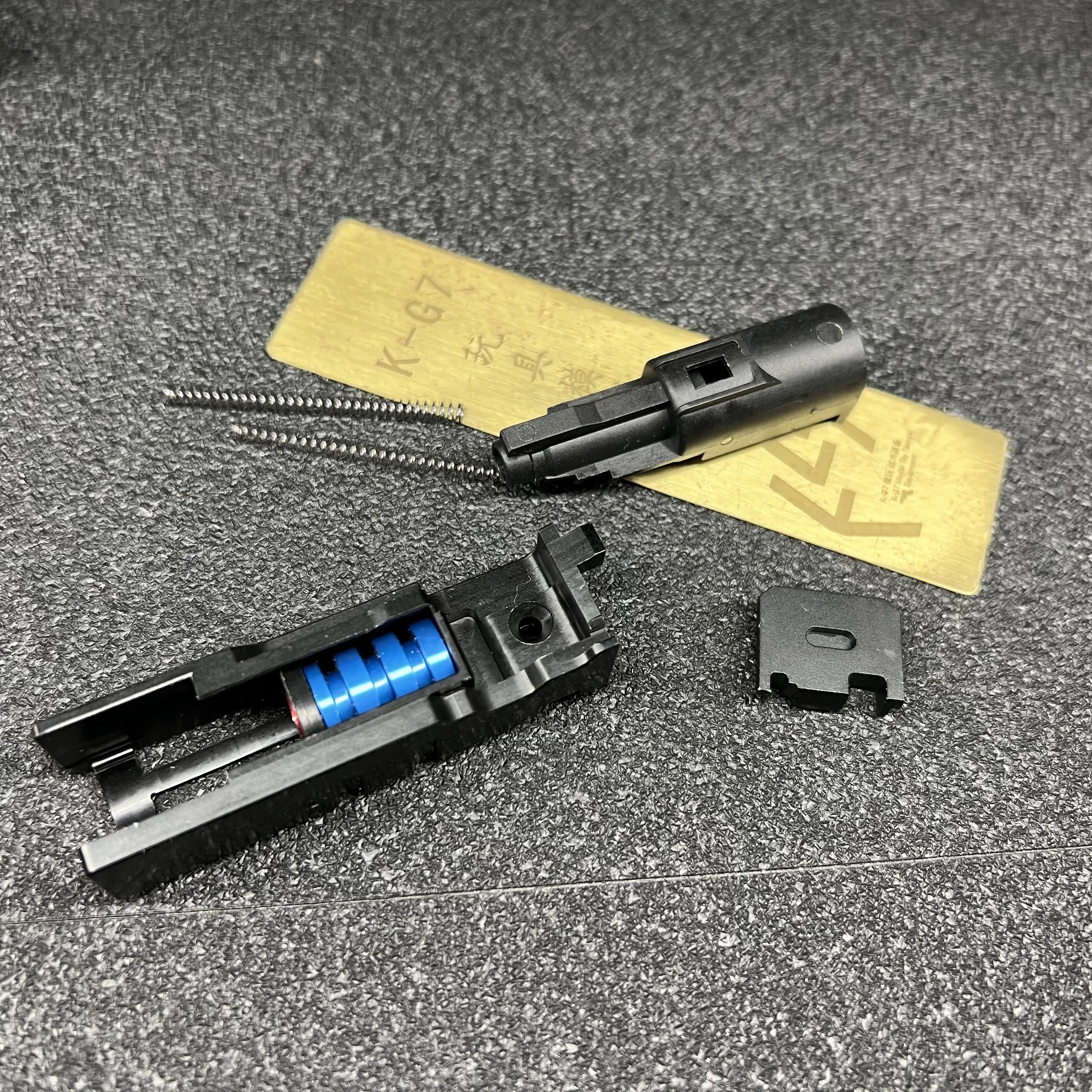 

Весеннее воздушное сиденье P1/3, сборка воздушного сиденья 7 серии CNC, 0 допуск, легкий, высококачественный и высокоходовой