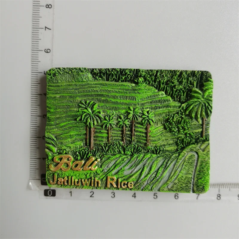 

Набор магнитов для холодильника "Туристические достопримечательности"