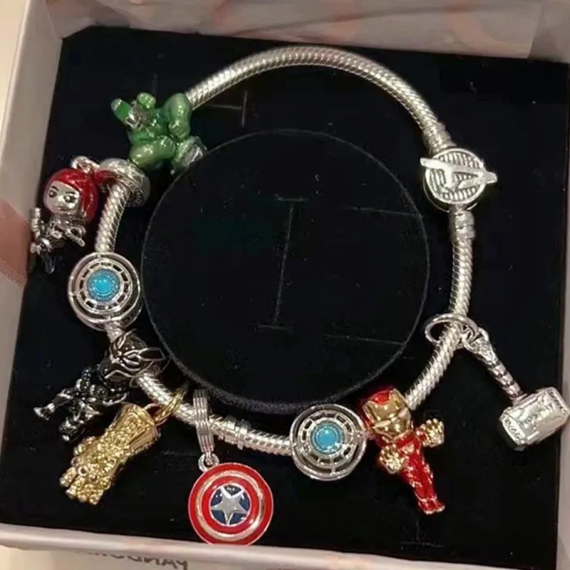 Женский браслет из серебра 2022 пробы с бусинами |