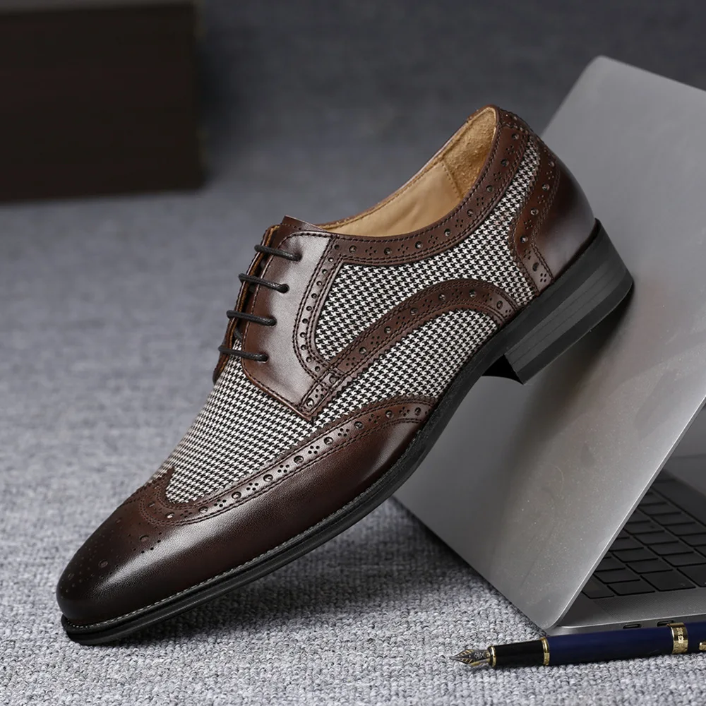 

Leather Brogues Men Big Size Fashion Wedding Party Men Dress Shoes Italian Designer Male Drivng Formal Shoes Lace Up Men Oxfords