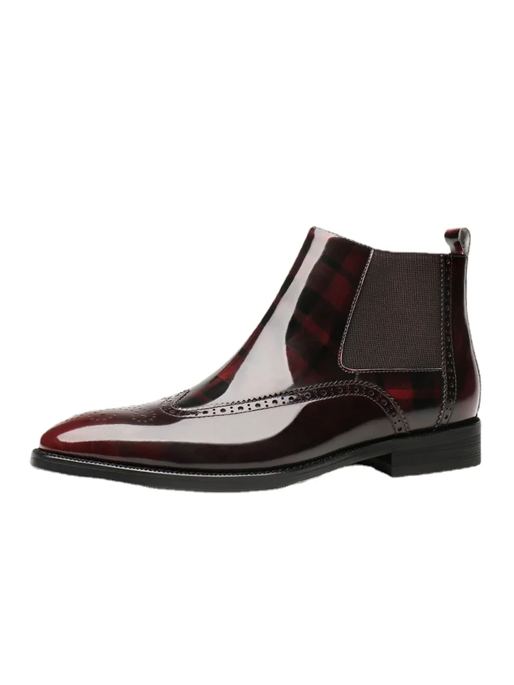 

Autumn and Winter New Men's Boots Block Carved Leather High-top Chelsea Boots British Casual Men's Shoes