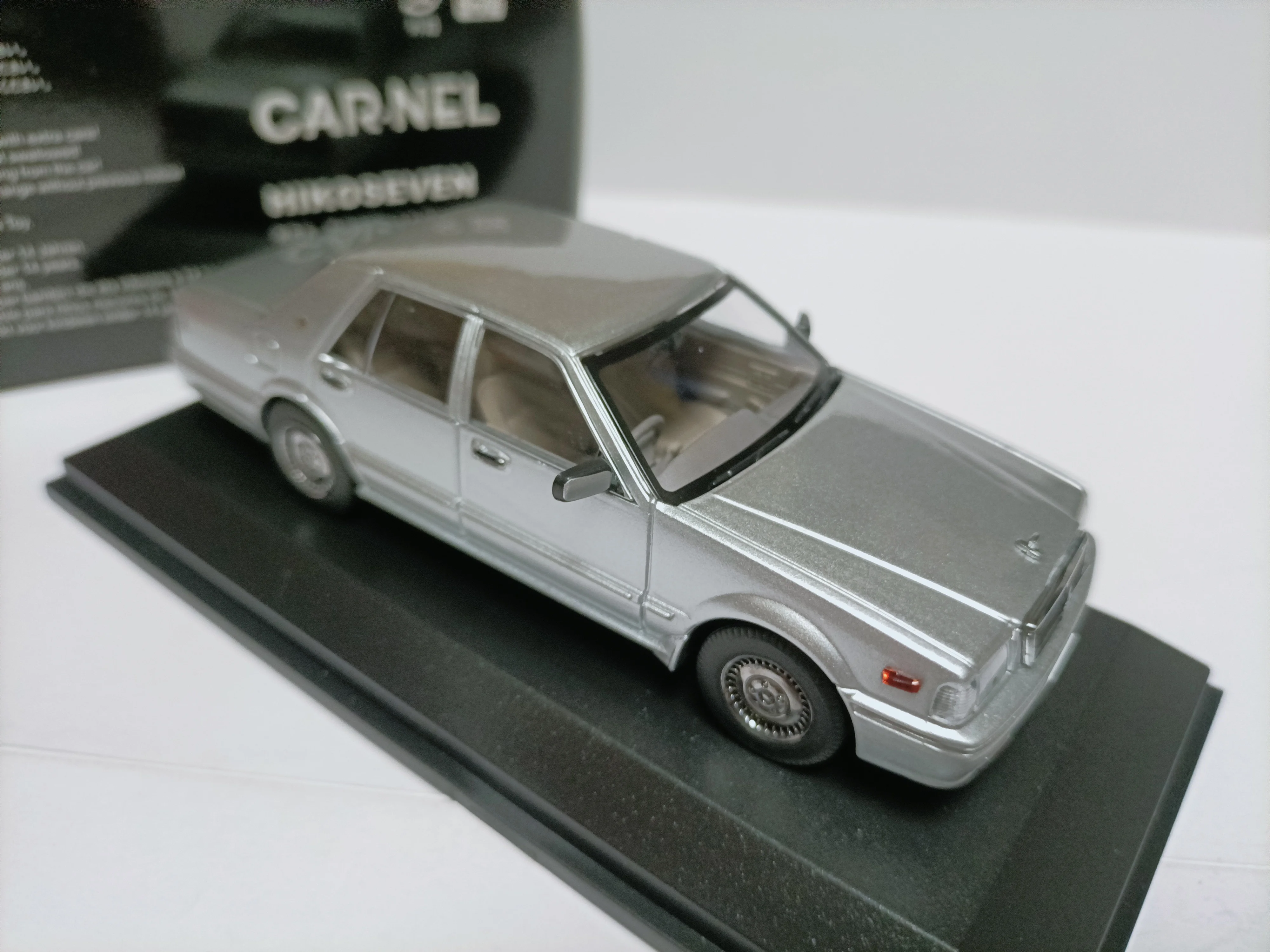 Модель лимузина CarNel 1:43 Glory Limousine Gloria Brougham VIP PAY31, серебристый цвет (art.: 3920d99ff01a3) - 3920d99ff01a3