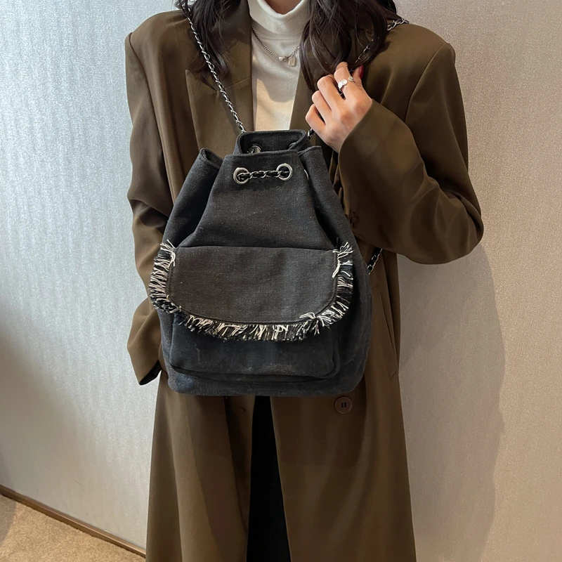 

Ladies High Quality Leather Shoulder Bags For Women Long Silver Chain Shoulder Bags Crossbody Bags For Women Handbags Designer