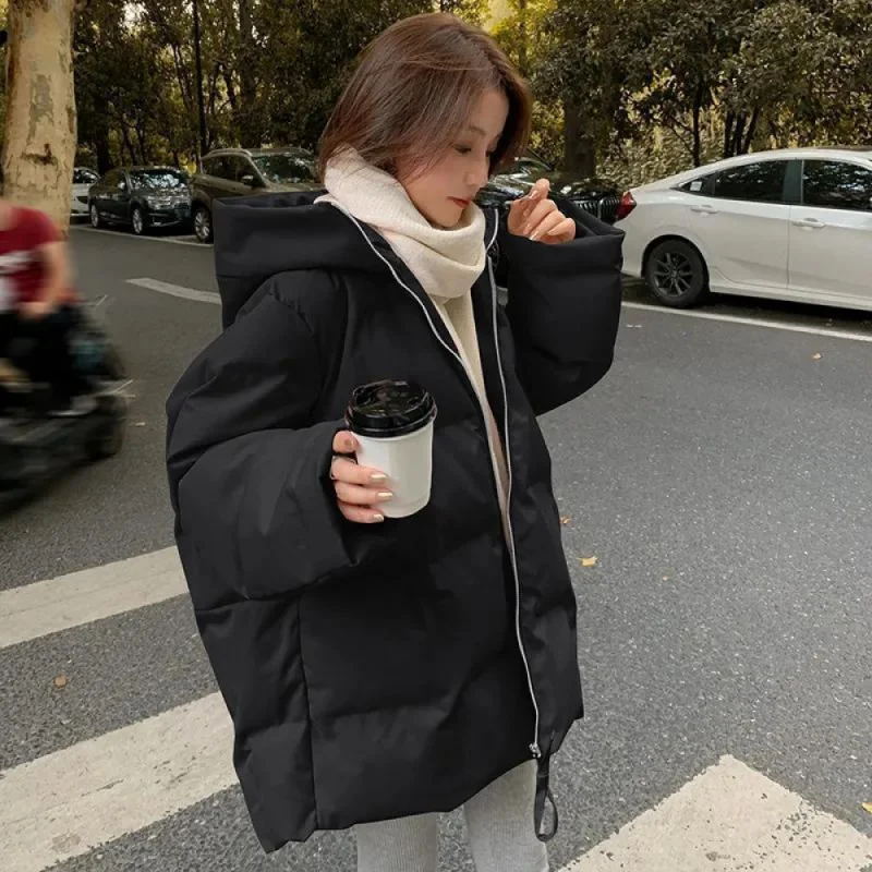 

Пуховик с хлопковой подкладкой для женщин, новинка 2023, свободное зимнее утепленное хлопковое пальто средней длины, черная модная куртка