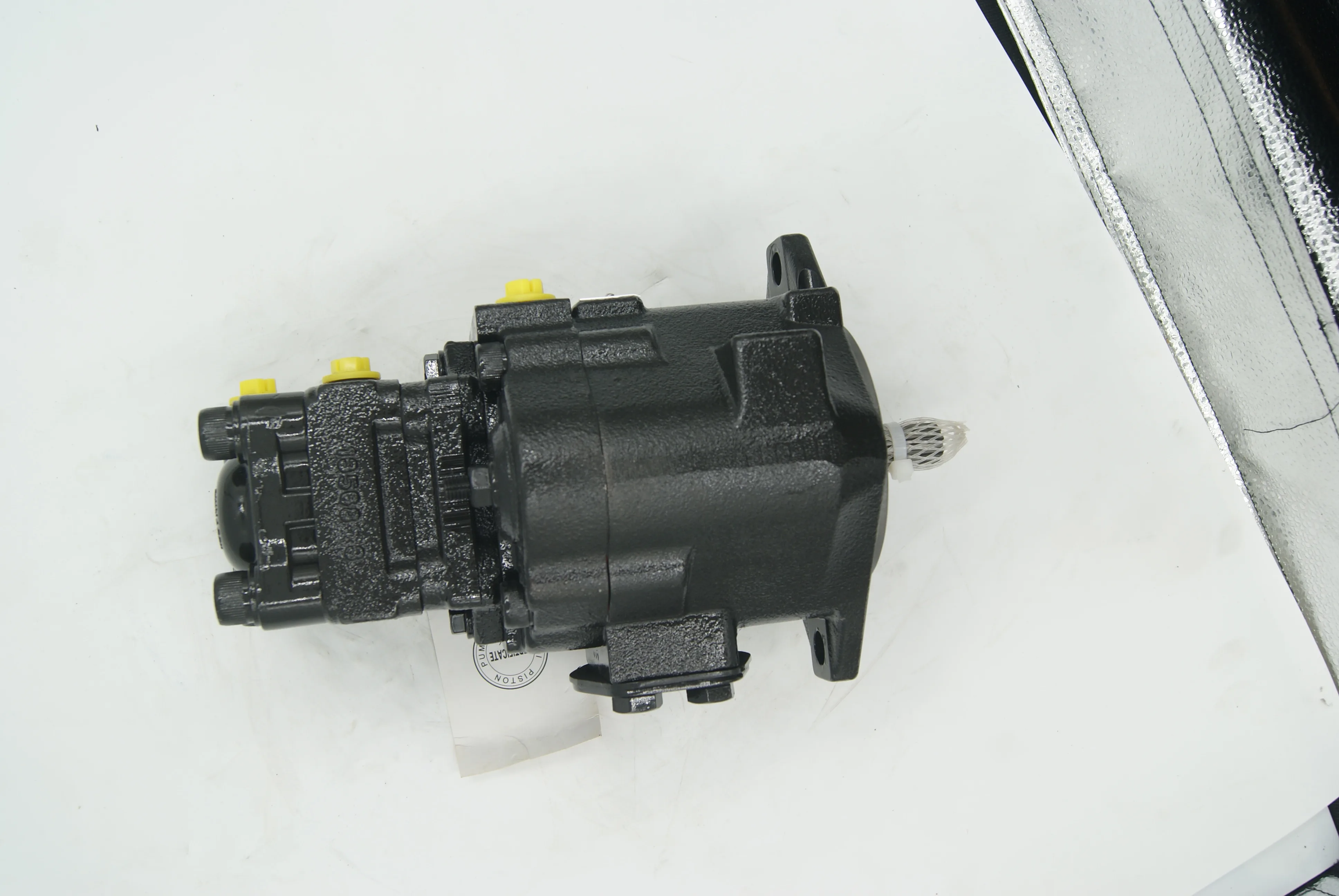 Оригинальный гидравлический поршневой насос Na-chi Hanix H50C главный шестерни