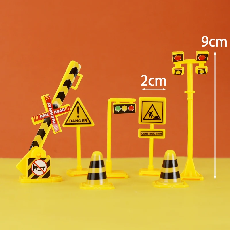 

Пластиковый набор игрушечных машин для украшения торта