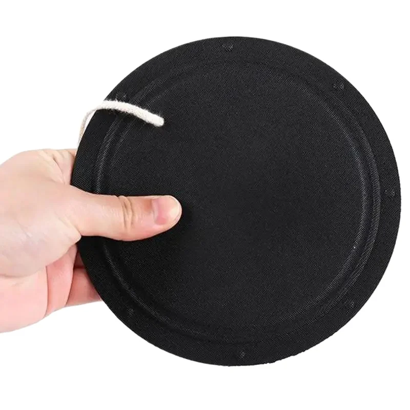 Восстанавливает отшелушивание кожи потрясают черные перчатки для купания