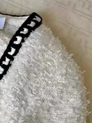 

Women Knitted Suit O-Neck Single Breasted Sweater and Short Skirt