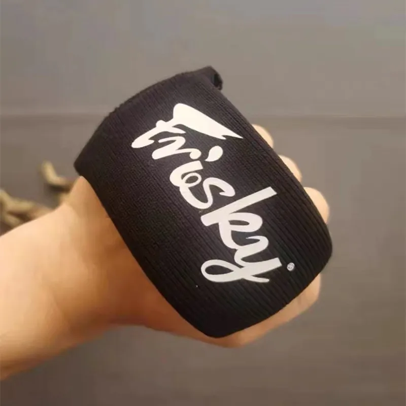 

2pcs Boxing Fist Guard Peak With Gel Sanda Muay Thai Guards Combat Joint Protection Pads Boxing Sports Training Accessories