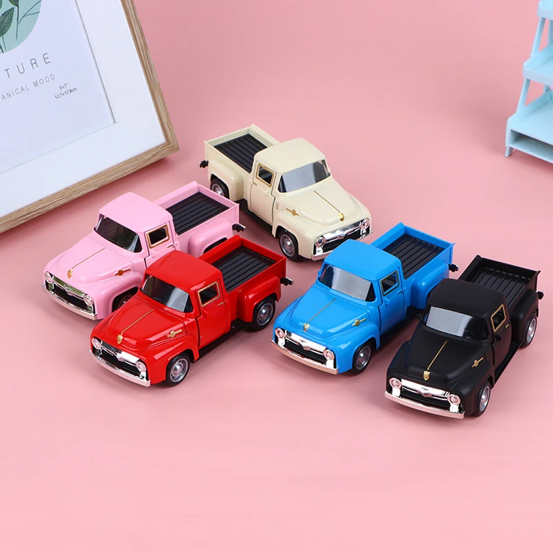 

Классический пикап автомобиль 132 Scale Model Simulation Сплав сплав Diecast Tover Back Toy Toy For Boy Kids Collection Kids Fired