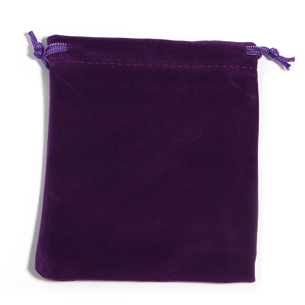 

Бархатные мешочки для хранения украшений