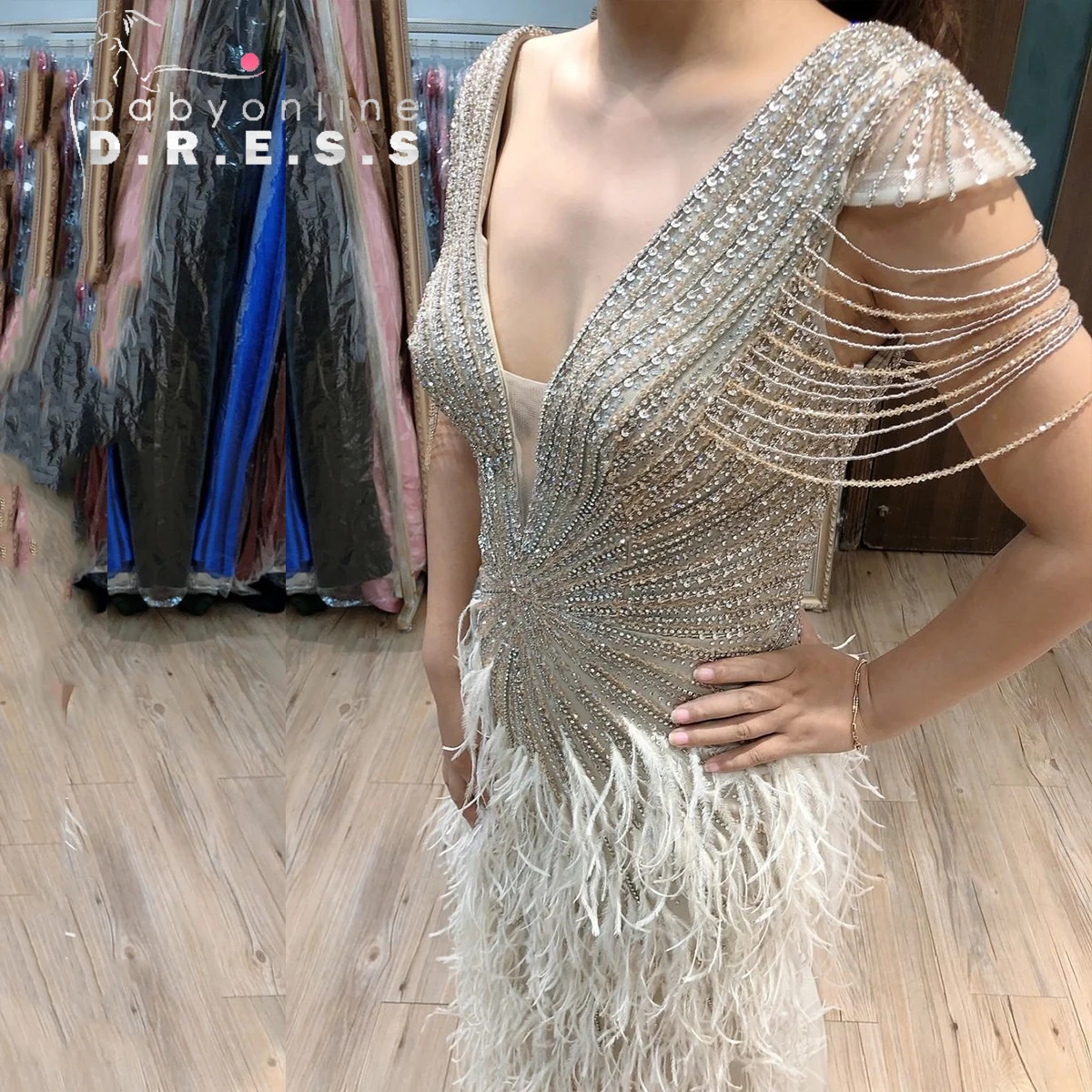 

BBAYONLINE Luxury Dubai Ostrich Feathers Shoulder with Beading Tassels Mermaid Evening Dress Arabic Long Prom Formal Dresses
