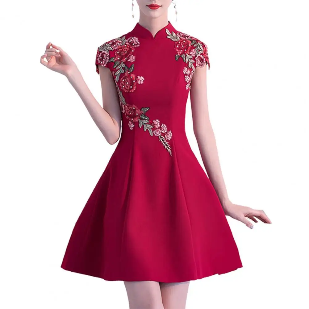 

Embroidery Wedding Dress Women Cheongsam Dress Half Turtleneck High Waist Above Knee Length Temperament Chinese Dress for Party