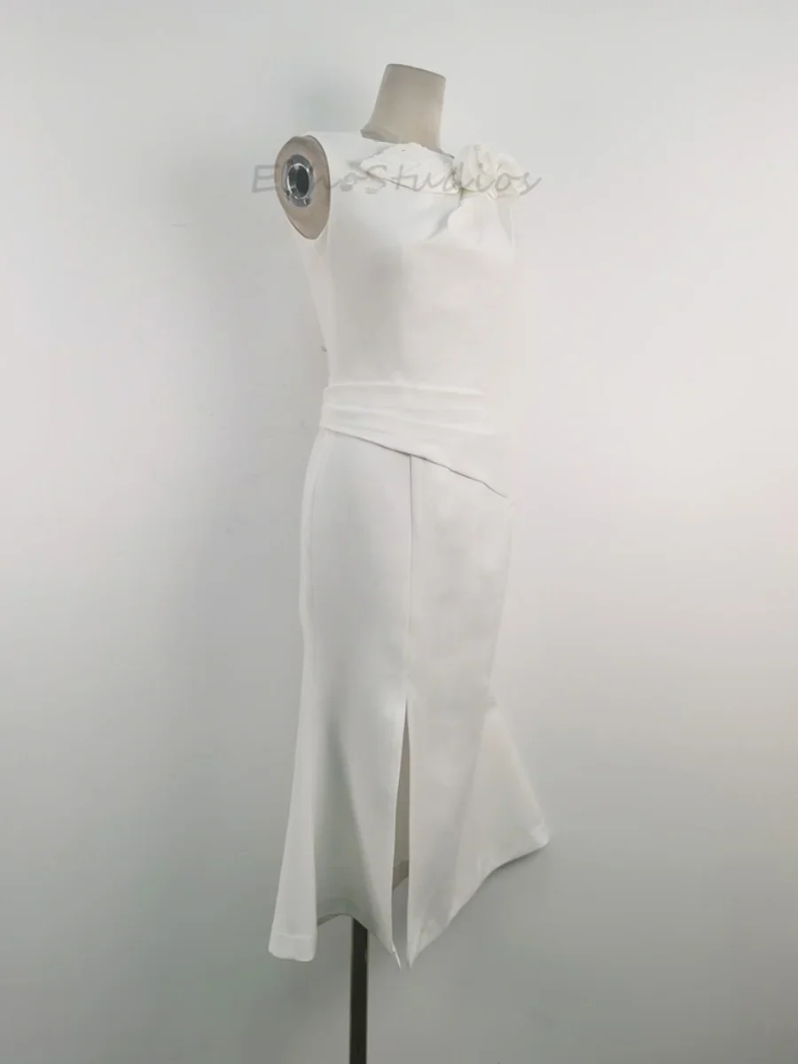 Женское вечернее платье миди без рукавов элегантное белое приталенное