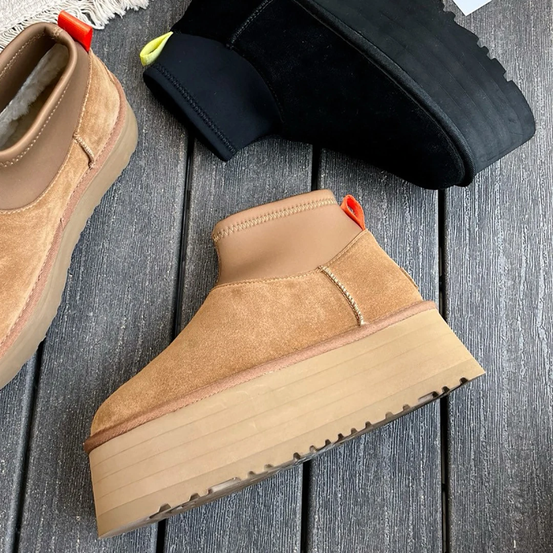 Женские зимние сапоги из овечьей шерсти