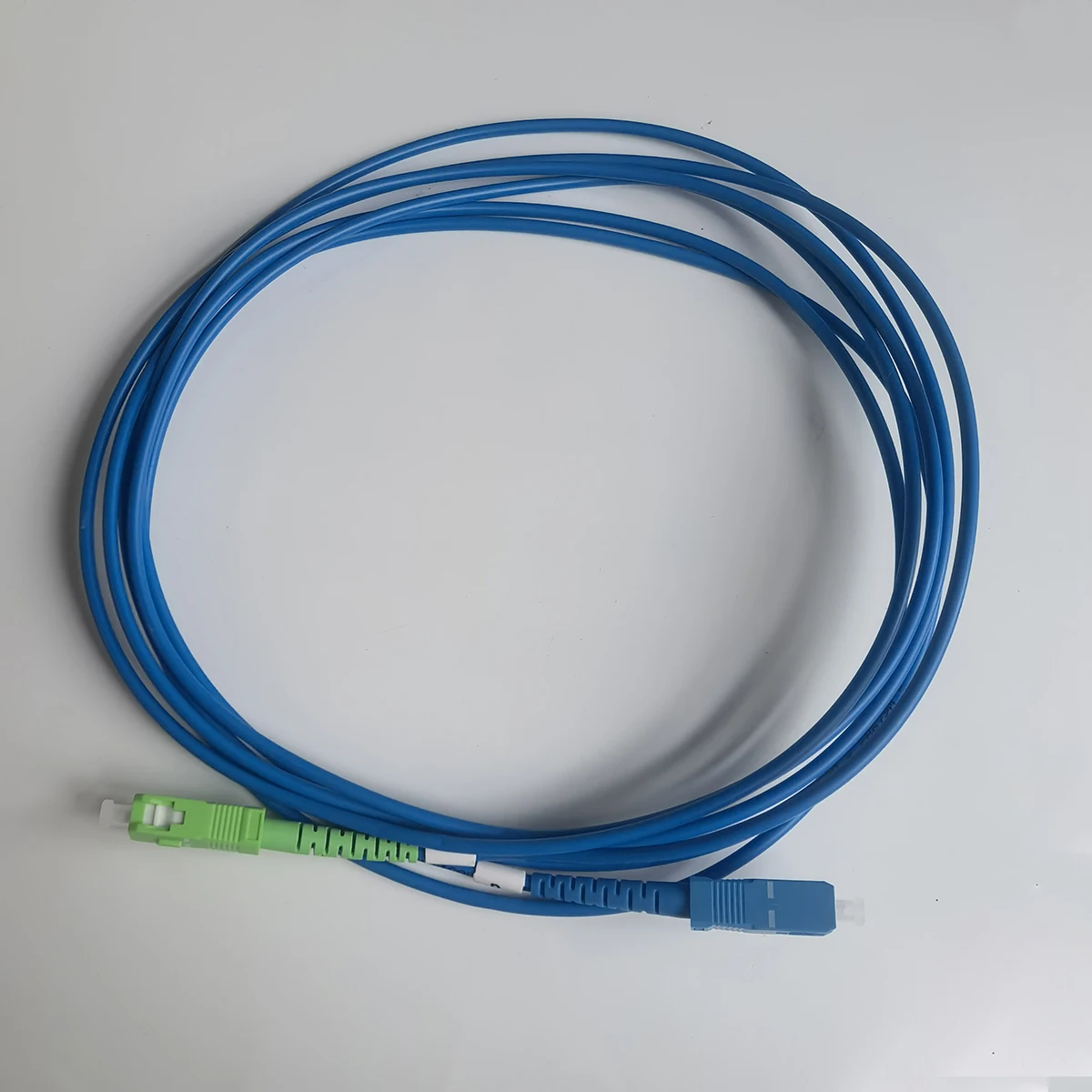 Оптический патч-корд Кабель 3M SC/APC-SC/UPC Внутренний FTTH-коммуникация Оптоволоконный