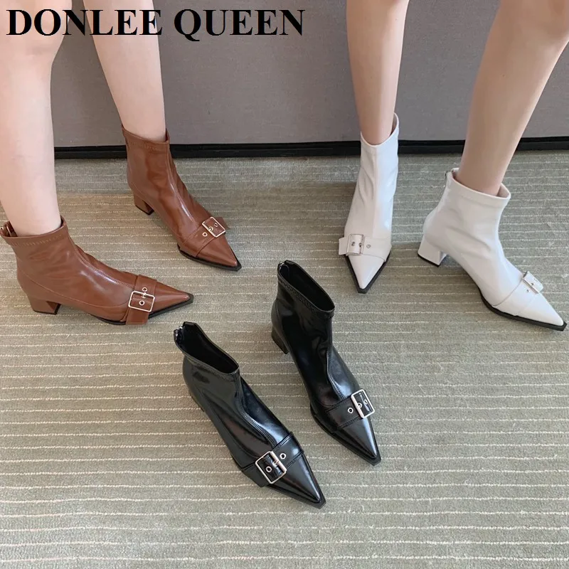 

Женские ботильоны на низком каблуке, с острым носком