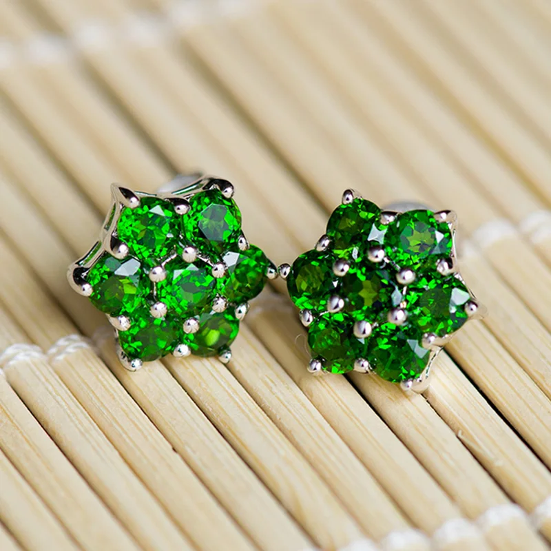 

Bohemia Piercing Green Prong Set Zircon Flowers Studs Earrings for Women Fashion Jewelry Pendientes Ins Same Dangler Party Gifts