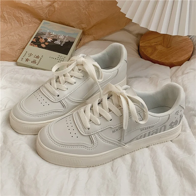 New Four Seasons Fashion Sneakers Women Skateboard Shoes Woman Flats Classics Style Ladies Vulcanize Shoes Female Casual Loafers