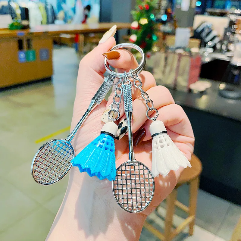

Badminton Metal Racket Keychain Cute Creative Ball Keyring Fashion Couple Bag Ornament Key Chain Car Pendant Accessories Gift