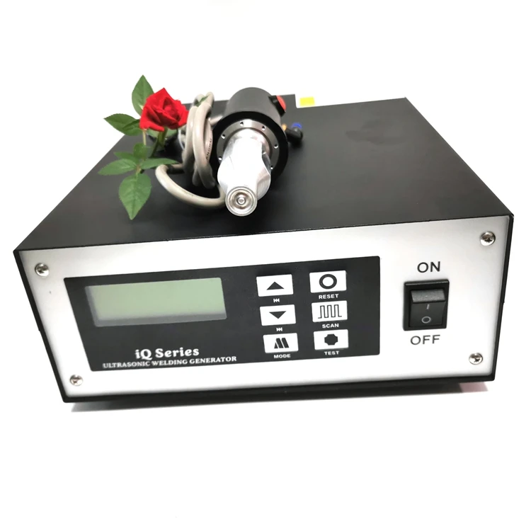 

500W Manually Easy Operate Stability Flexible 28khz 35khz Handheld Ultrasonic Plastic Spot Welder