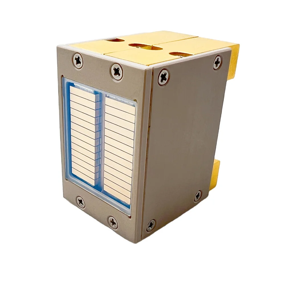 300 нм лазерный диод 400 Вт 500 600 700 800 900 1000 Выходная мощность в золотой оловянной