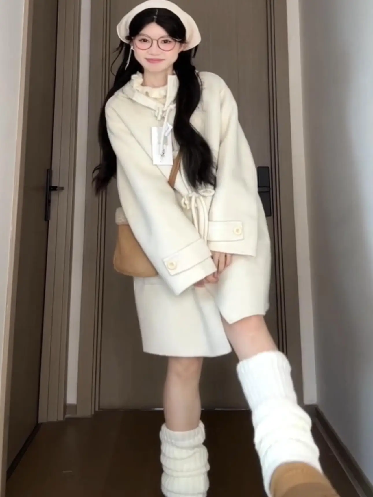 Creamy-white Mid-Length Small Woolen Jacket Women Preppy Autumn and Winter New Korean Series Horn Buckle Hood Coat