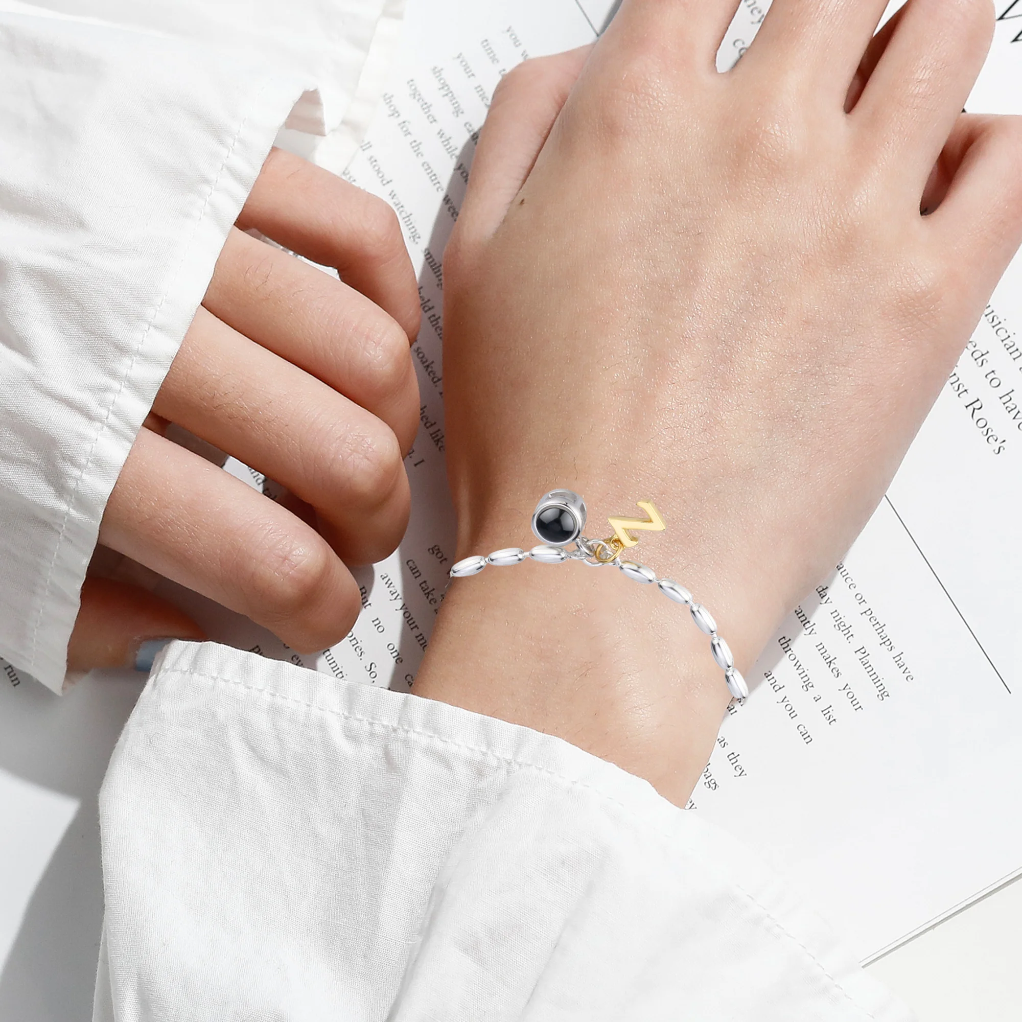 Customizable Photo Bracelet 26 Letter Bracelet Photo Projection Bracelet Couples Christamas Day Gift Custom Jewelry Birthday Lov