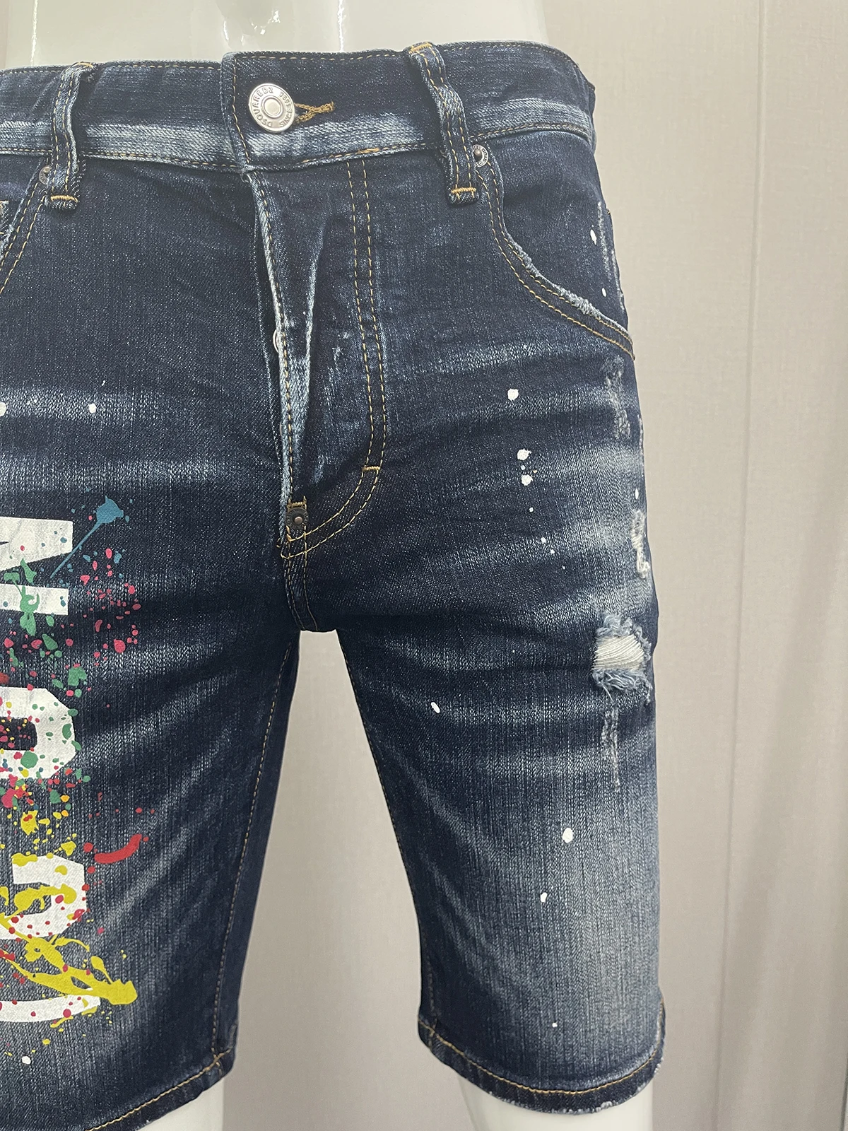 

2023 Spring and Summer New Jeans Men's Denim Shorts Three-dimensional Cutting and Splicing Water-washed Speckle Paint Five-po