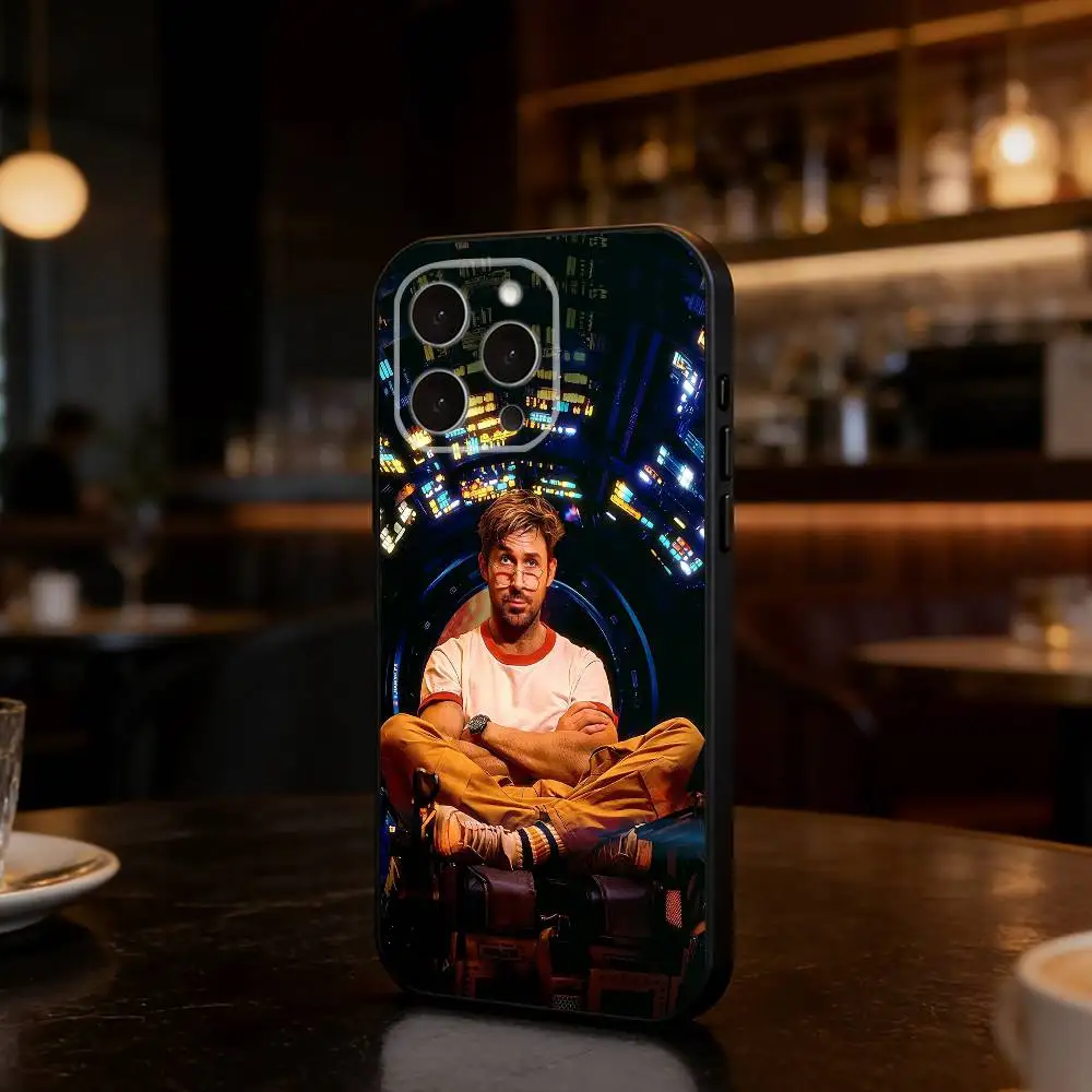 Чехол для телефона P-Project Hail Mary Ryan Gosling для iPhone 17, 16, 15, 14, 13, 12, 11 Plus, Pro, Max, Mini, силиконовый, черный, мягкий. (art.: 3920dcfd3e59c) - 3920dcfd3e59c