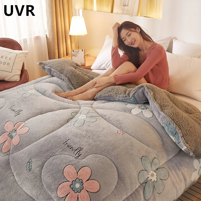 

UVR Family Hotel Winter Quilt Core Thickened Lamb Velvet Soft Warm Close-fitting Durable Not Easy To Pilling Single Student