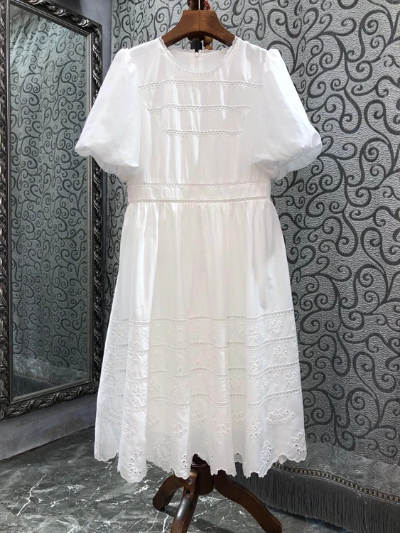 

2022 new women fashion bubble short-sleeved round neck hollow slim simple lady dress 620