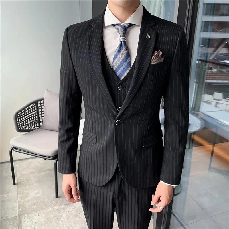 

British stripes (suit waistcoat and trousers) men business fashion gentleman handsome casual wear slim three-piece suit tide