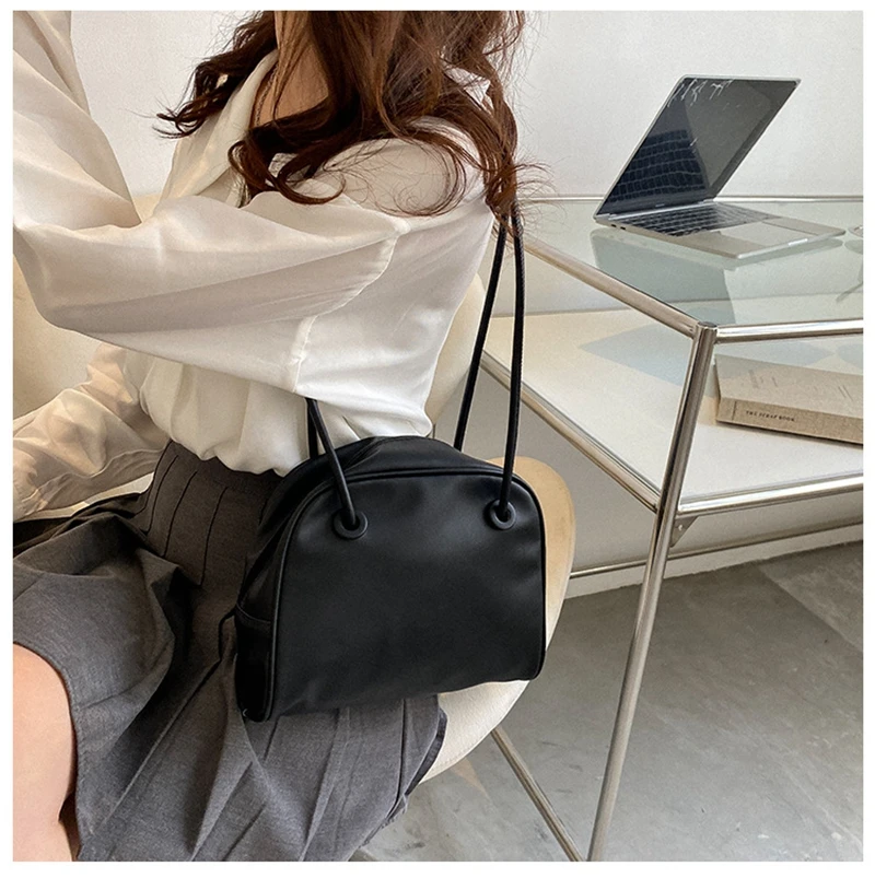 Female retro PU Leather shoulder Messenger Bags Girls Daily Handbags Fashion underarm tote bag Casual Armpit Bag