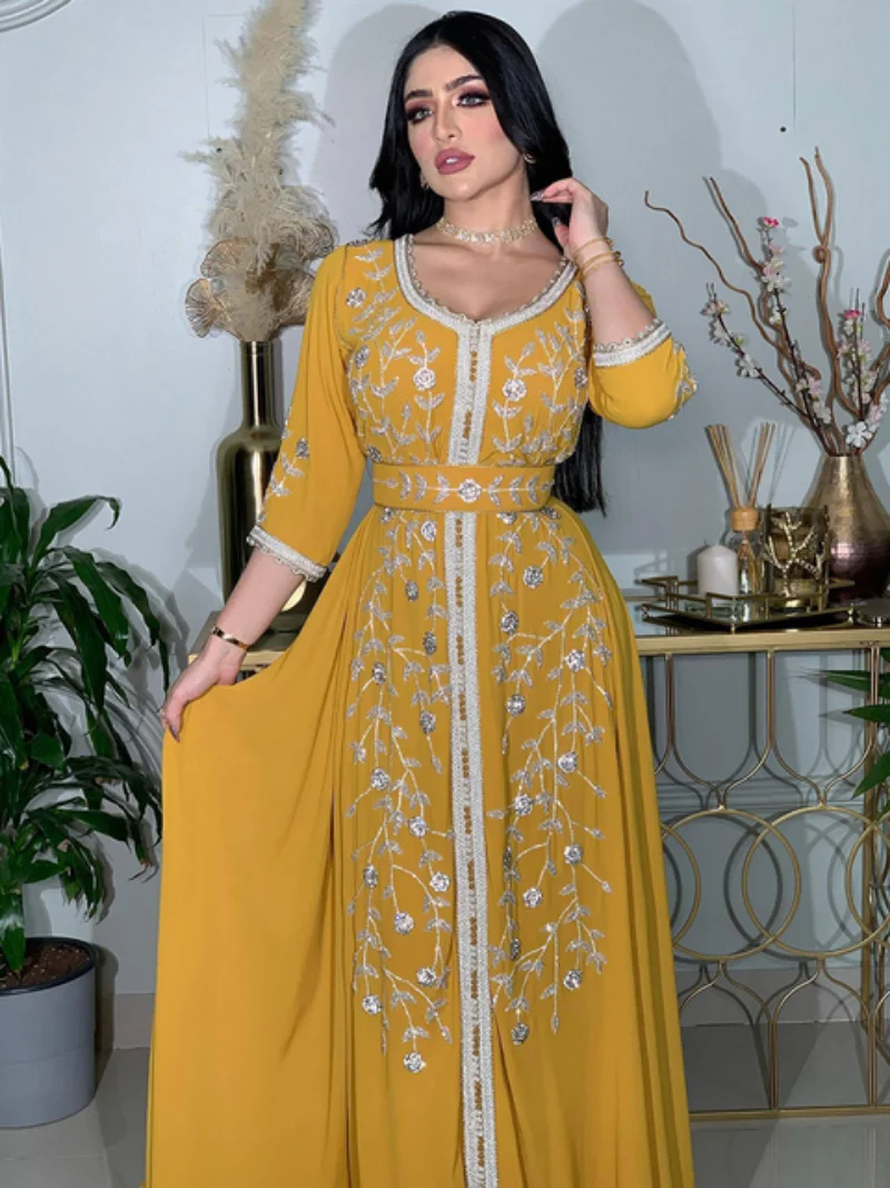 Gulf Women Jalabiyat 2023 Diamonds Lace Tape Belted Kaftan Long Dresses Ramadan Gorgeous Party Style Muslim Women Clothing