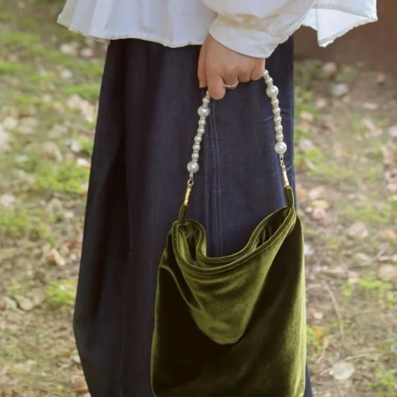 Зеленые велюровые сумки на плечо женские простые винтажные элегантные с