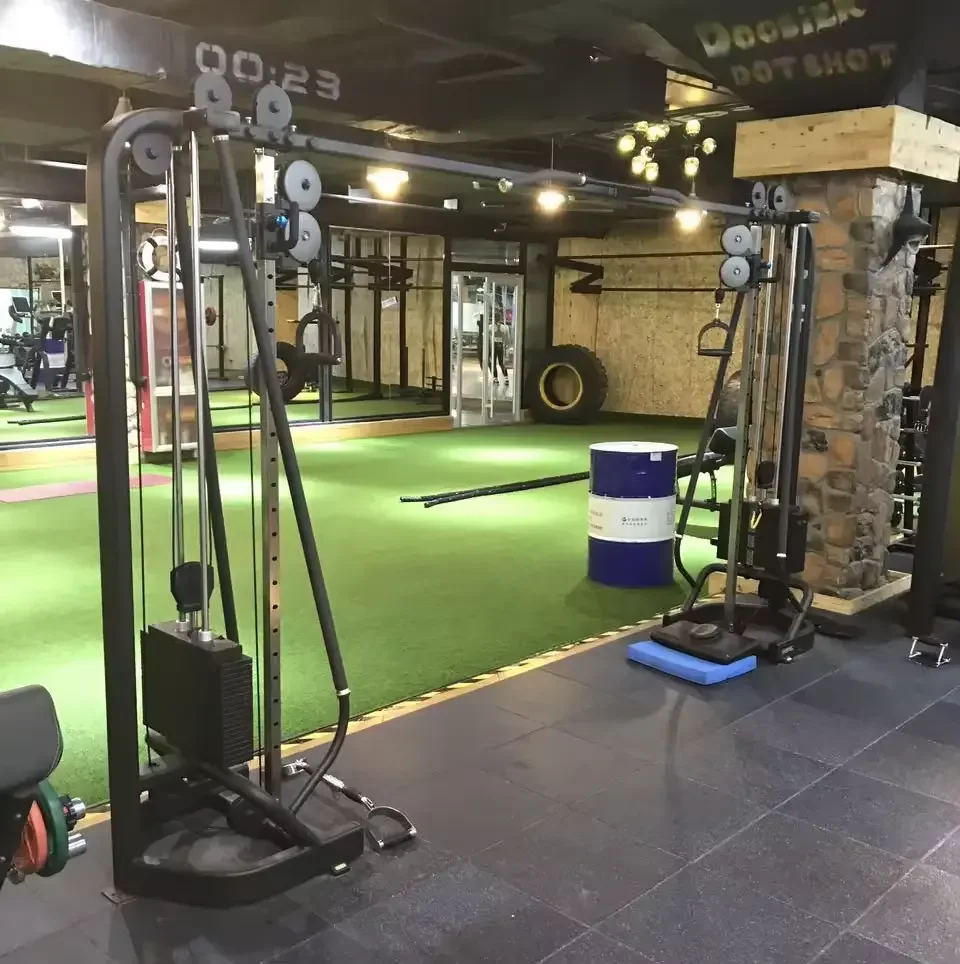 YG-1012 YG FITNESS Всего тренажерного зала регулируемая система двойного шкива