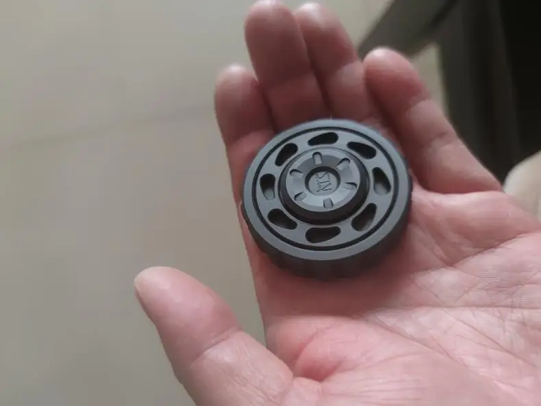 

Second-hand Helios Rotor Linkage Fingertip Spinner KTS Black Technology Gadgets Decompression Toys edc