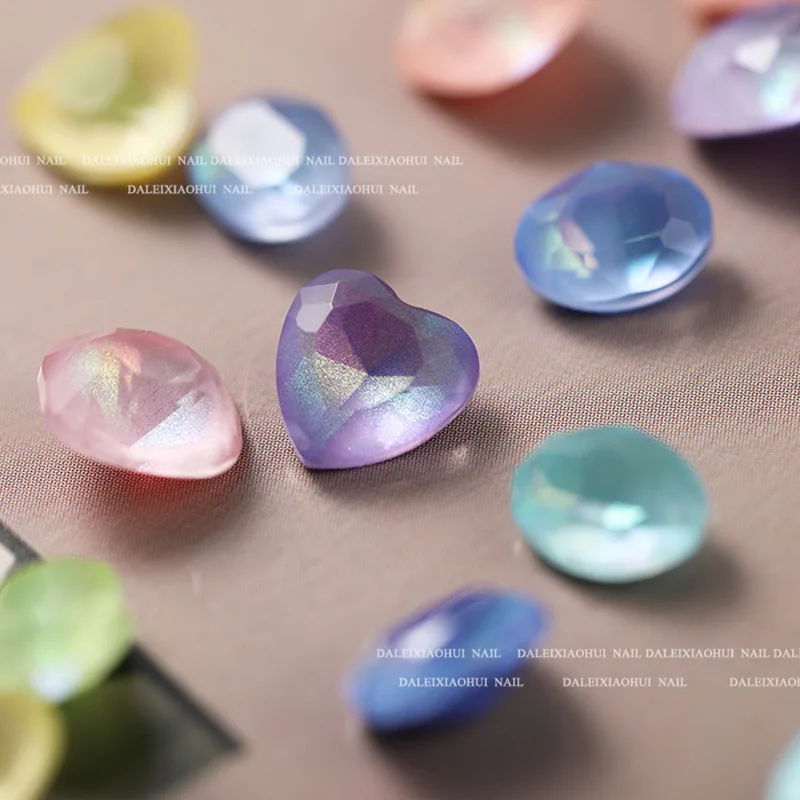 84pcs Bulk Sale Heart Rhinestone 8MM Kawaii Mocha Diamond Diy Crystals Candy Color Nail Decorations Nail Rhinestone