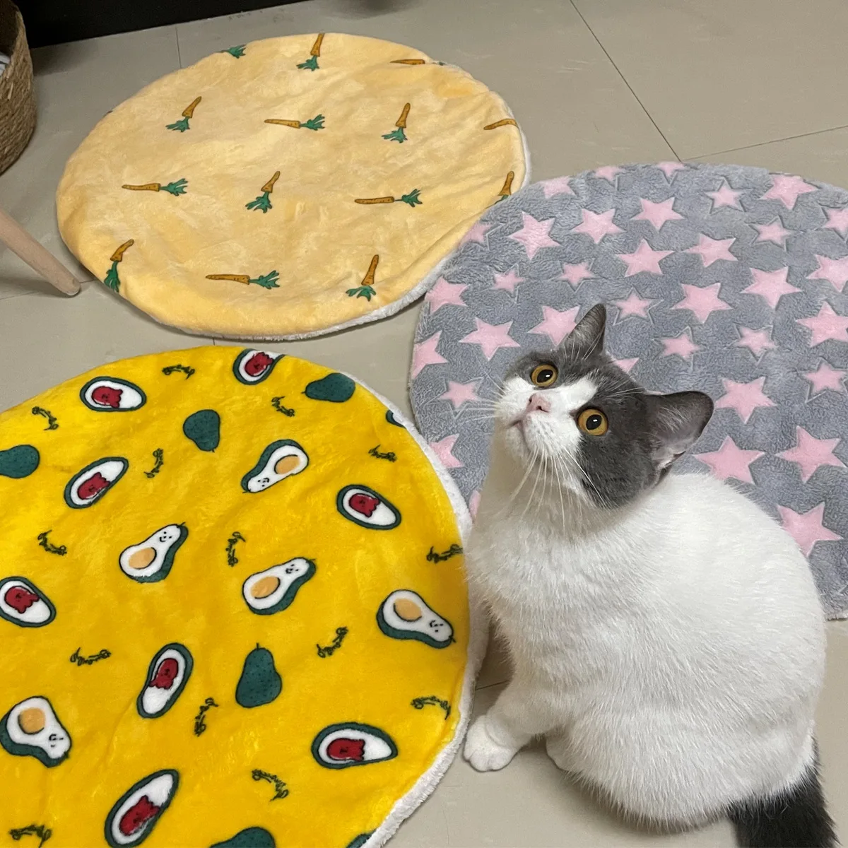 

Fleece Pad Pets Blanket Bed Mat Round Cat Mat Cat Litter Dog Thickened Cotton Pad Warm Small Blanket Pet Litter Dog Mat