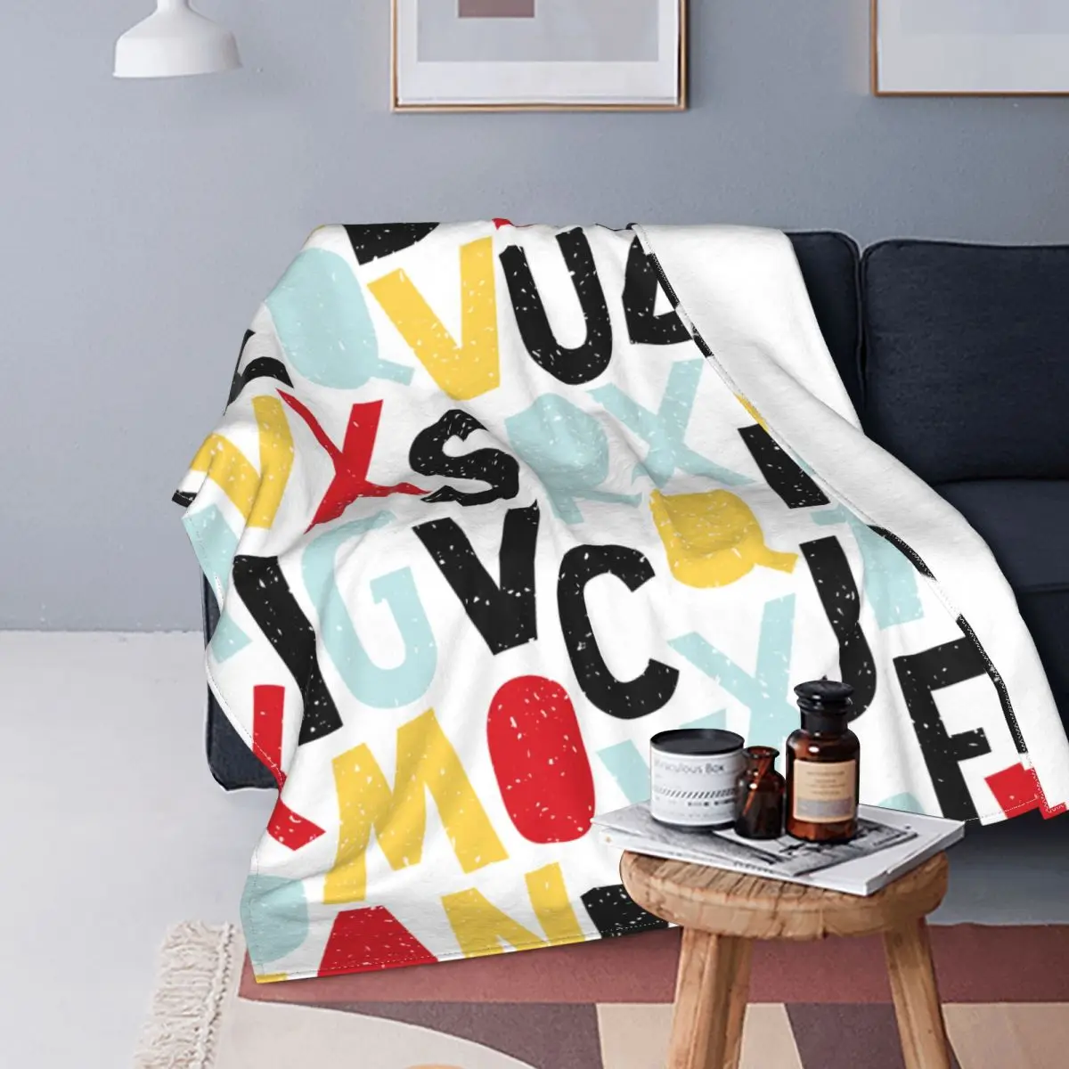 

Cute Alphabet Blankets Graffiti Letters Fleece Throw Blanket Bed Sofa Personalised Lightweight Bedspreads