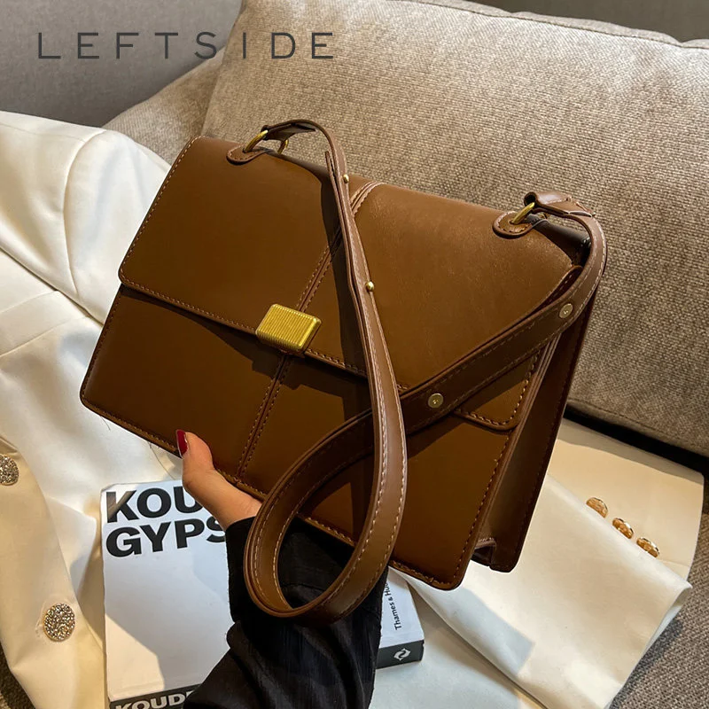 

New Flap Crossbody Bags for Women 2022 Winter Latest Trend Designer Retro Small Handbags Female Sokid Hand Bag