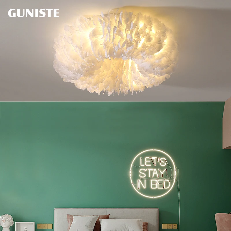 

Feather ceiling lamp Nordic master bedroom lamp simple modern ins girl warm romantic net red children's room lamp