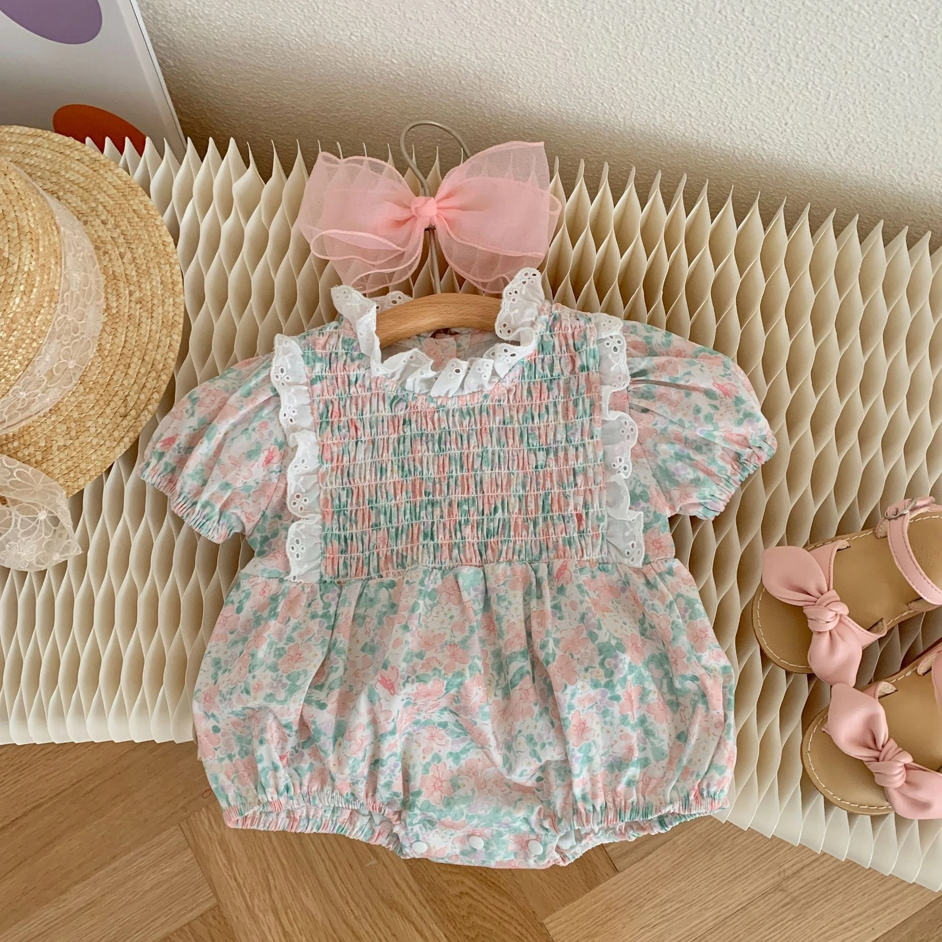 

Комбинезон для новорожденных, с коротким рукавом и оборками