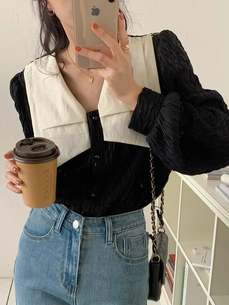 

2023 Women Korean Chic Doll Collar Embroidered Hook Flower Blouse French Single breasted Puff Sleeve Shirt Female Top L15